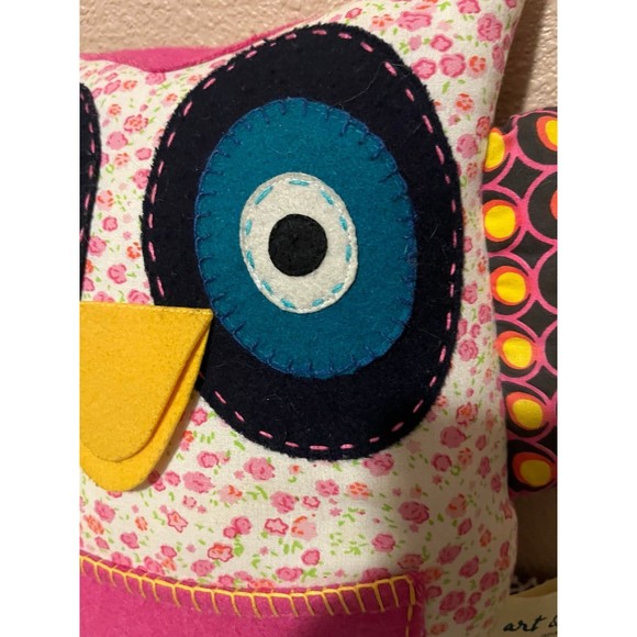 Rare Art & Soul Owl Pillow - Picture 3 of 5